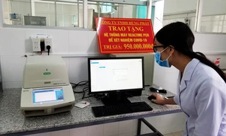 Máy xét nghiệm SARS-CoV-2 doanh nghiệp tặng CDC Lâm Đồng chỉ có 950 triệu đồng