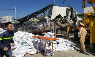 Hiện trường vụ tai nạn thảm khốc