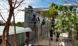 Tháo dỡ nhà xây dựng trái phép tại hố Bảo Đại