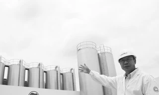 Vinamilk hoàn thành hai siêu nhà máy sữa