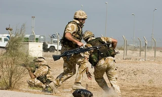 Hàng ngàn binh sĩ được cấp Viagra, liệu pháp sex