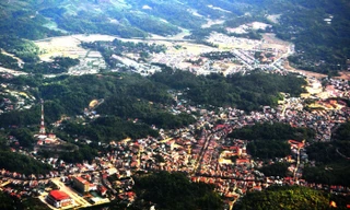 Ngắm Điện Biên Phủ - lòng chảo Mường Thanh từ trên cao 