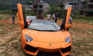 Loạt siêu xe khủng mới xuất hiện ở Quảng Ninh