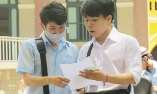 Thí sinh Đà Nẵng sau môn thi Toán. Ảnh: Nguyễn Huy