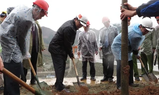 Phó Thủ tướng phát động trồng cây bảo vệ môi trường