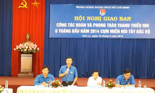 Đồng chí Đặng Quốc Toàn, Bí thư BCH Trung ương Đoàn phát biểu chỉ đạo Hội nghị