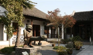 Mùa Xuân nói chuyện văn hóa phồn thực