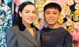 Hồ Văn Cường đã nhận đủ tiền từ ê-kíp ca sĩ Phi Nhung và rời công ty, các sao Việt nói gì?
