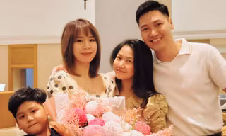 Mạnh Trường tiết lộ vợ mang bầu lần 3, bật mí giới tính của con và khéo léo đòi quà Hồng Đăng
