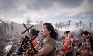 10 bức ảnh ấn tượng 2013: Đau thương và hoang tàn