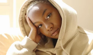 Nữ dancer tố Lisa đạo nhái vũ đạo công khai xin lỗi vì đã “vu khống” em út BLACKPINK