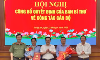 Bản tin 8H: Công bố quyết định của Ban Bí thư về công tác cán bộ