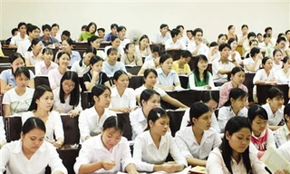 Chương trình học tín chỉ tại nhiều trường còn gây tranh cãi. Ảnh minh họa