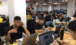 Các "bác sỹ" online tại Cty TNHH Thương mại quốc tế Phamaco đang kê đơn, bắt bệnh cho bệnh nhân