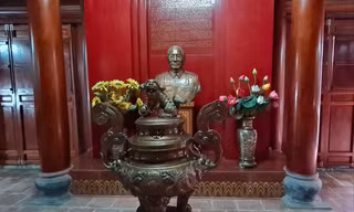 Đền tưởng niệm ông Lê Đức Thọ 
