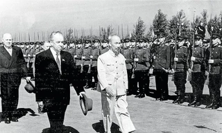 Câu trả lời của Người sau hơn 30 năm 