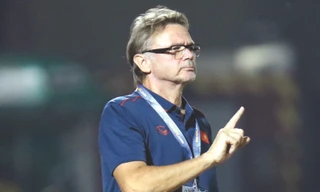 Những dấu ấn đầu tiên của ông Troussier 