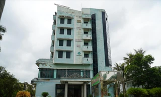 Nan giải bài toán lãng phí đất công ở Hà Tĩnh - Bài 1: Bỏ hoang hàng loạt trụ sở công 