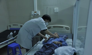 Tăng mạnh số ca mắc COVID-19 và bệnh nhân nặng 