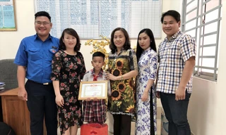  Em Lê Thanh Huy được MTTQ Việt Nam phường Cái Khế biểu dương