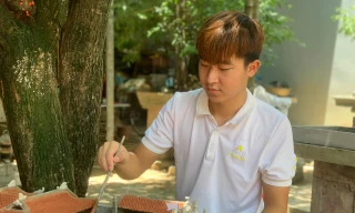 Người 'thu nhỏ' những công trình nhà cổ