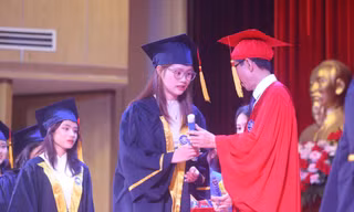 Giảm mạnh chỉ tiêu đào tạo sư phạm 