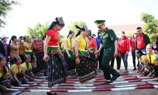 Chuyện miền biên viễn: Nghĩa tình biên cương 