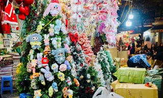 Nhạc, phim mùa giáng sinh: 'Món' cũ vẫn đắt hàng 