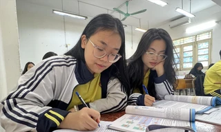 Học sinh 'quay xe' dồn sức cho thi tốt nghiệp THPT 