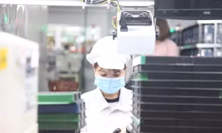 Thiết kế lại cuộc chơi thu hút FDI 