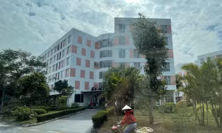 Đại biểu Quốc hội tranh luận quy định sở hữu chung cư 