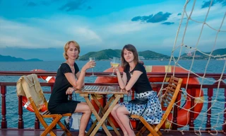 Khách quốc tế đến Việt Nam đăng ký tua trọn gói, không được tách đoàn Ảnh: KỲ SƠN 