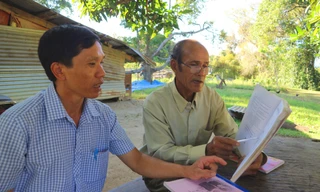 Gia Ya Loan giảng giải về tiếng Chu Ru 