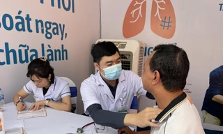 90% ca ung thư phổi là do thuốc lá 