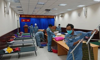 Lực lượng vận hành tại Công ty Nhiệt điện Phú Mỹ thực hiện cắm trại tập trung sản xuất điện 