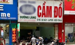 Mùa Euro 2024: Hai giờ sáng còn gọi chủ cửa hàng cầm đồ 