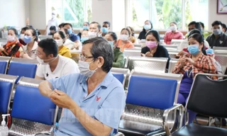 Số ca mắc COVID-19 tăng: Làn sóng dịch mới 