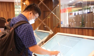 Báo chí, xuất bản tạo 'sức đề kháng' 