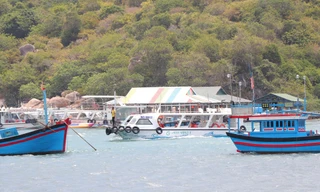 Khách sạn, nhà hàng xây trái phép bên vịnh Vĩnh Hy 