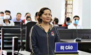 Bị cáo Nguyễn Thị Thu Hòa 