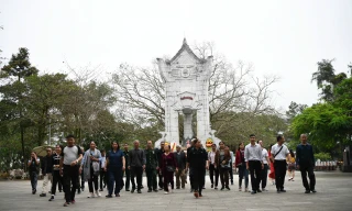 Ngẫm suy miền 'Gió Lào, Cát Trắng' - kỳ 4: Khúc khải hoàn từ đất 