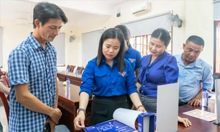 Giúp nông dân quảng bá sản vật 