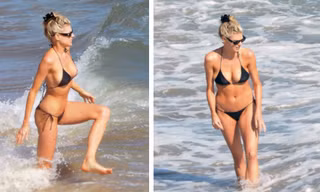 'Bom gợi cảm' Charlotte McKinney mặc bikini siêu bé, căng tràn sức sống ở biển