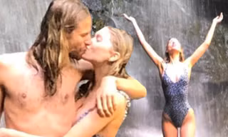 Elsa Hosk mặc áo tắm khoét xẻ cao gợi cảm, 'khoá môi' bạn trai bên thác nước