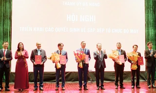 Chủ tịch thành phố Đà Nẵng nhận thêm nhiệm vụ