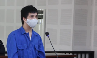 Đối tượng giết người vượt ngục qua ô thông gió