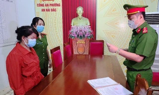 Mua hàng loạt sổ đỏ giả rồi mang đi lừa đảo