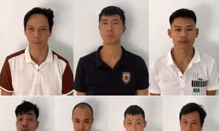Hơn 40 chiến sĩ 'đánh úp' đường dây cá độ quy mô lớn ở Đà Nẵng