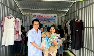Gian hàng 0 đồng của các bác sĩ trẻ vùng cao Quảng Ngãi