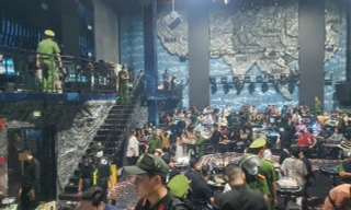 Đột kích quán bar ở Đà Nẵng, phát hiện nhiều dân chơi dương tính ma túy